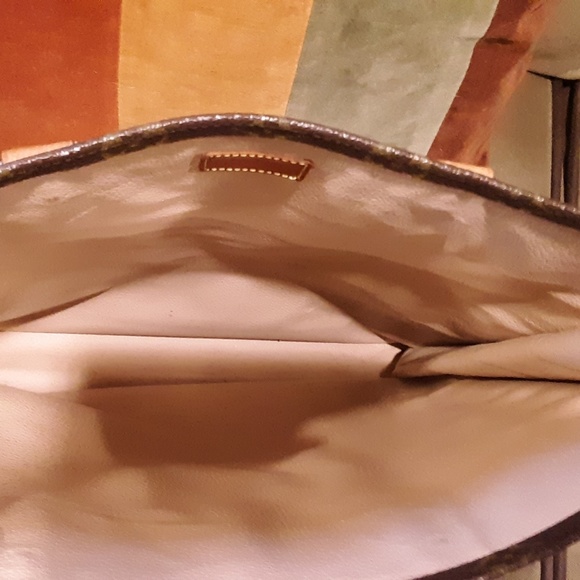 Gorgeous Louis VUITTON Vintage piece. One Day Sale - Picture 6 of 7